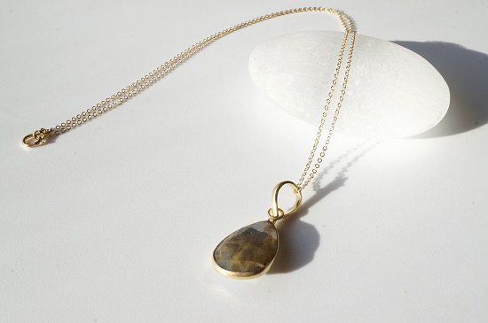 labradorite necklace:C