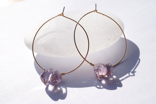 rose amethyst・butterfly earrings（二粒）