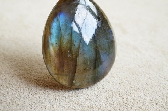 ラブラドライト（Labradorite）