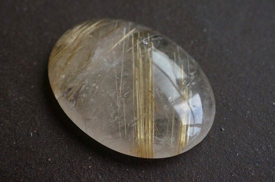 ゴールデンルチル（Golden Rutile）